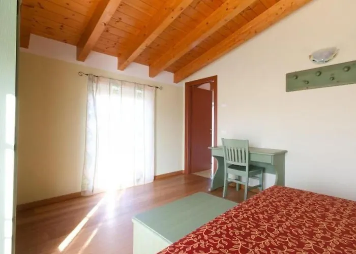 شقة Mit Jacuzzi Und Terrasse By Interhome سان فيليتْشي ديل بيناكو